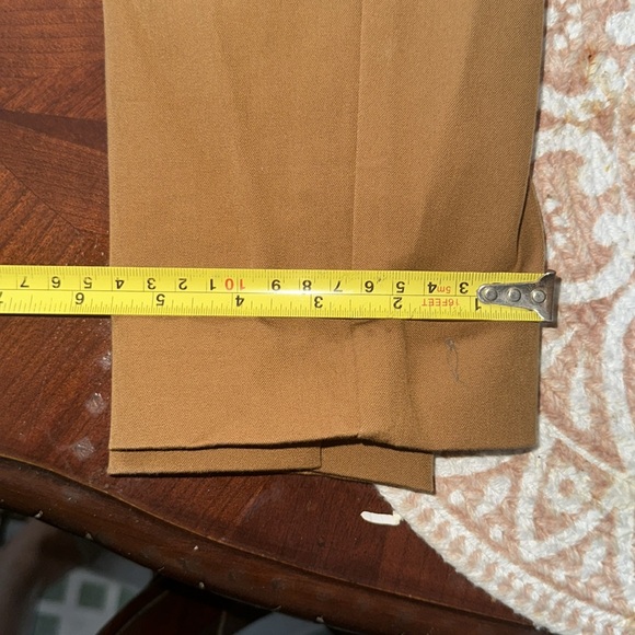 Ladies old navy pants - Picture 8 of 9